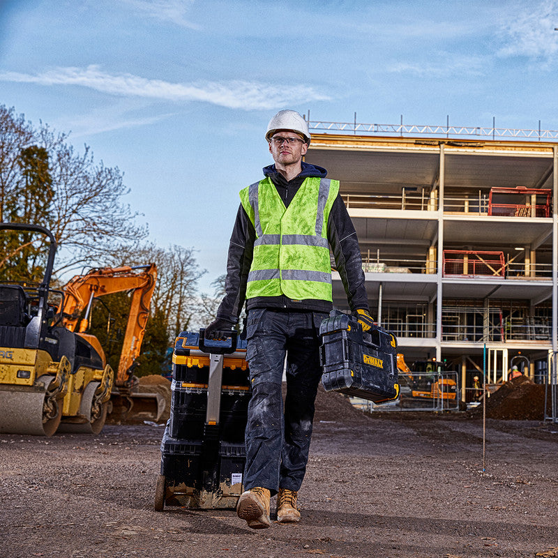 DEWALT TSTAK RADIO + XR CHARGER