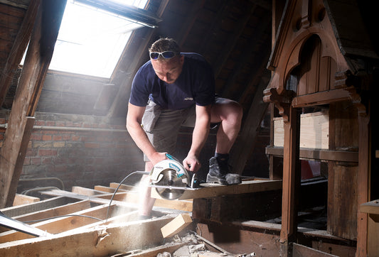 SCIE CIRCULAIRE 210MM 1800W + MAKPAC., Debrico, magasin de matériaux de construction sur Bruxelles