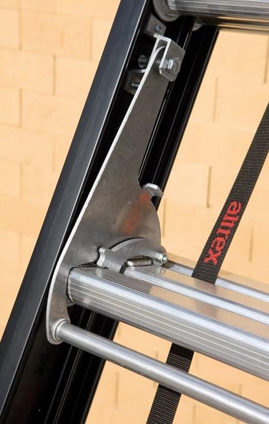 Debrico, magasin de matériaux de construction sur Bruxelles, MOUNTER ECHELLE 2 PLANS ZR 2070 2 X 14,