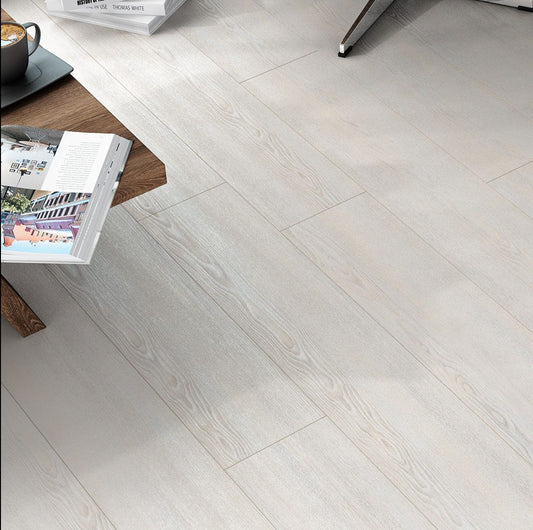 AGT NATURA LINE NIL 8MM (1,83M²/PQ), parquet, Debrico magasin de matériaux de construction sur Bruxelles