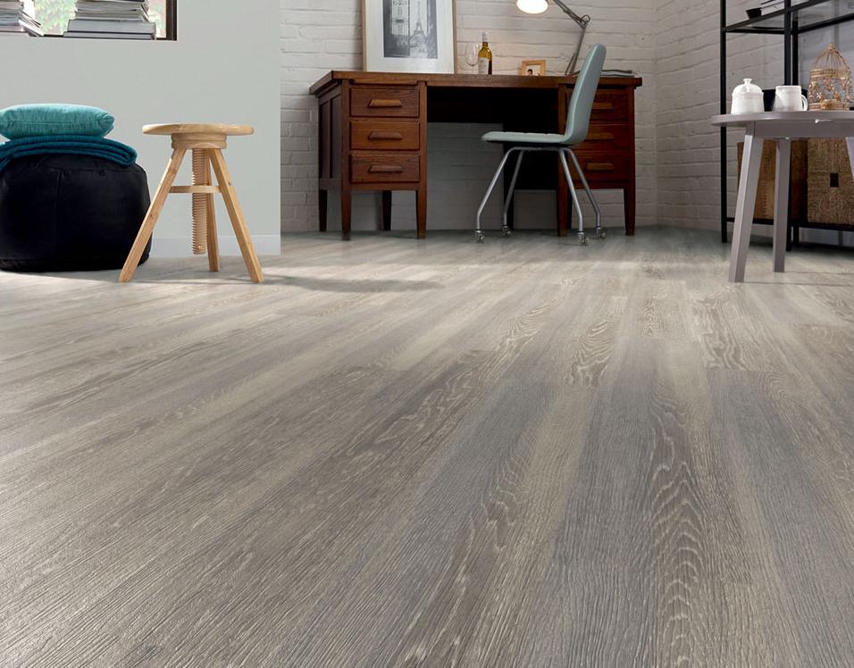 MANCHESTER OAK LAMINATE PARQUET 8 MM 2.22 M²/PACK