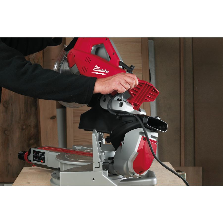 Scie radiale MS 304 DB, Debrico, magasin de matériaux de construction sur Bruxelles