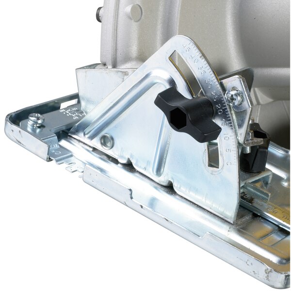 SCIE CIRCULAIRE 1700W 240MM, Debrico, magasin de matériaux de construction sur Bruxelles