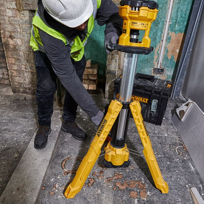 projecteur de chantier avec trépied, Dewalt, Debrico, matériaux de construction, Bruxelles